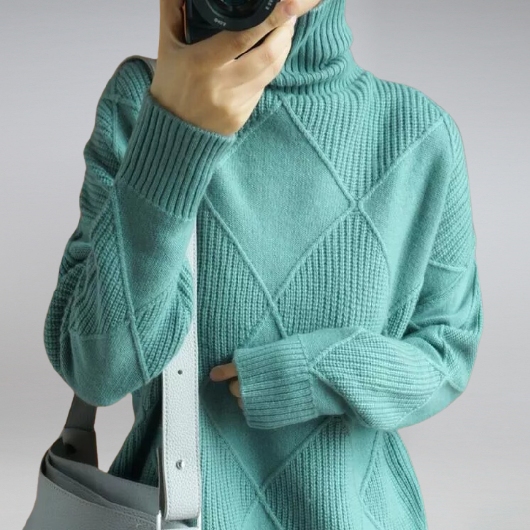 Cozy turtleneck sweater for women