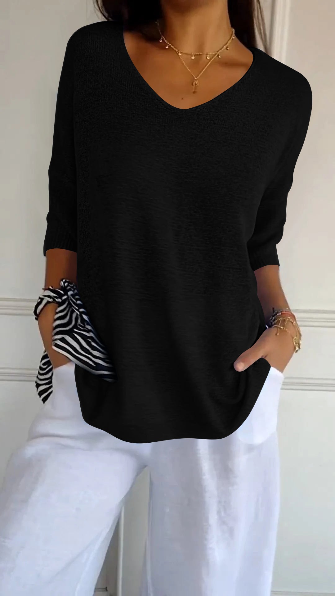Women's V-Neck Three-Quarter Sleeve Top