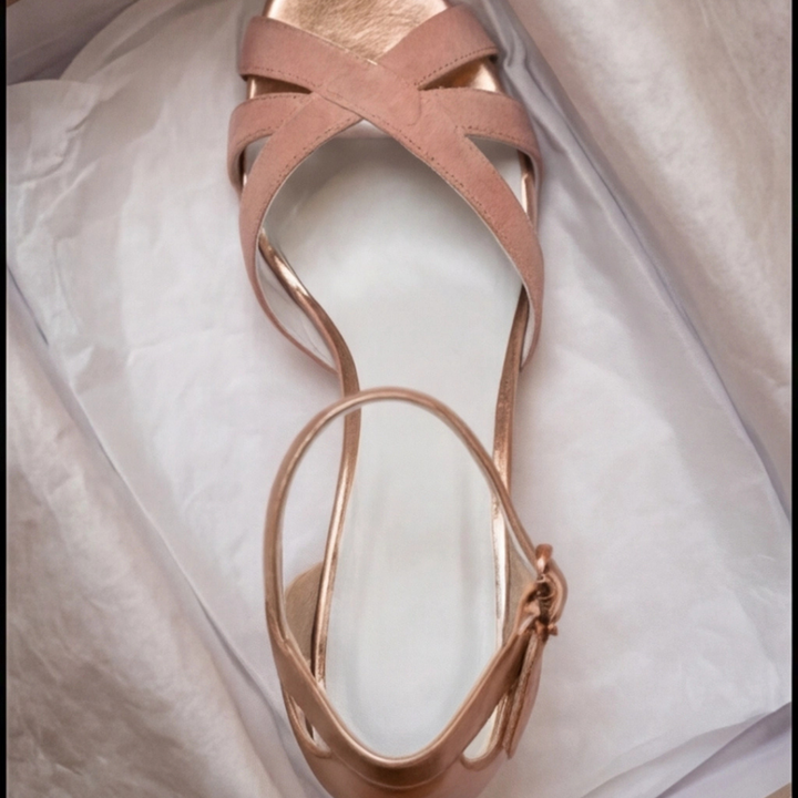 Women's Orthopedic T-Strap Heels