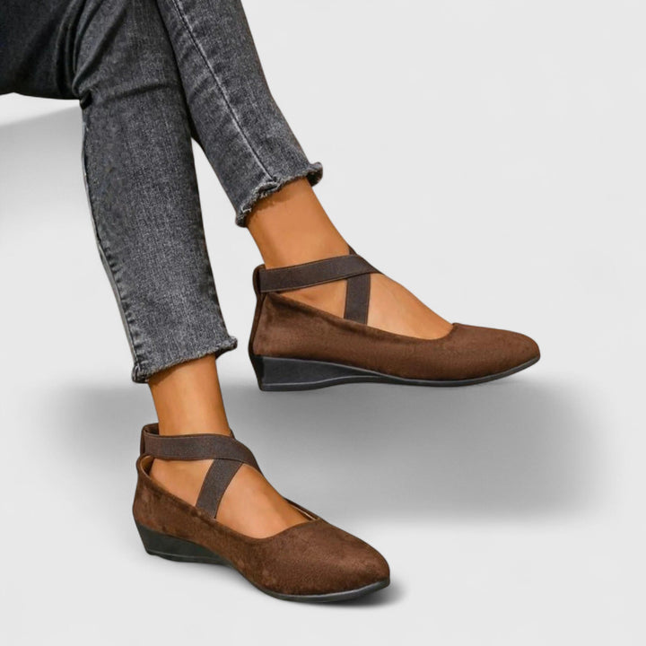 Women's Slip On Shoes Casual Everyday Walking