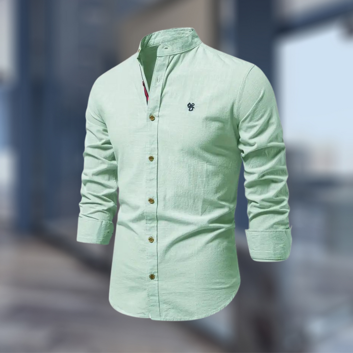 Stylish long-sleeve polo shirt for men
