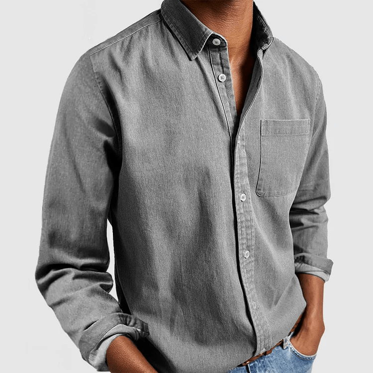 Classic long-sleeve shirt for men